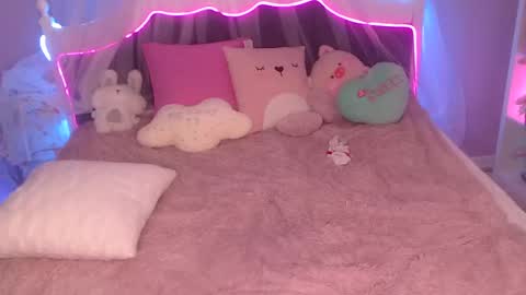 Snapshot of masha_sexy chatting on 12-05-24, 03:37 masha_sexy online show from 12-05-24, 03:37