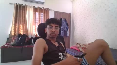 Mask Boy online show from 11-05-25, 04:01