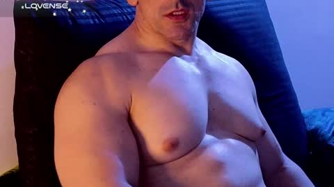 masked_bodybuilder online show from 12-20-24, 02:19