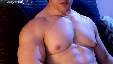 masked_bodybuilder online show from 12-21-24, 10:19