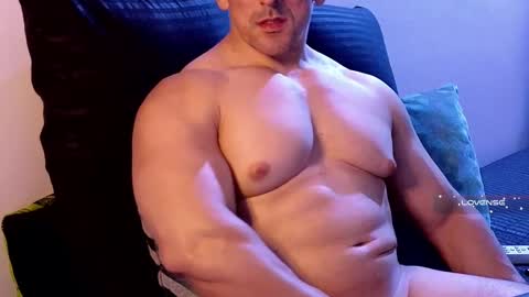 masked_bodybuilder online show from 02-24-25, 02:51