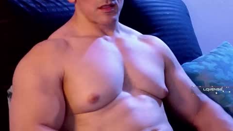 masked_bodybuilder online show from 02-28-25, 10:17