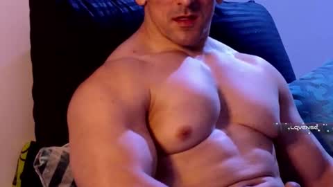 masked_bodybuilder online show from 03-01-25, 11:04