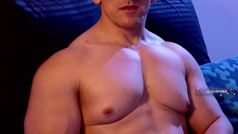 masked_bodybuilder online show from 03-02-25, 05:58