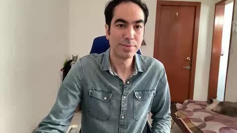 Masked Latin Noir online show from 02-01-26, 04:27