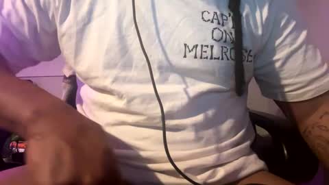 Snapshot of maskeddread chatting on 12-27-24, 01:43 maskeddread online show from 12-27-24, 01:43