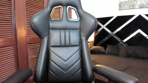 Scarlet  online show from 04-11-26, 07:29