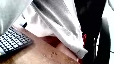 Snapshot of maskime59 chatting on 10-18-25, 08:26 maskime59 online show from 10-18-25, 08:26