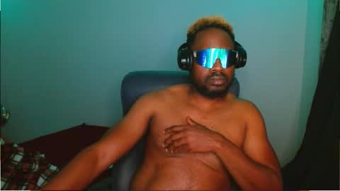 Maskmind online show from 11-22-25, 11:53