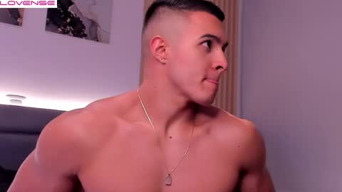 Mason Bennet online show from 11-05-25, 11:16