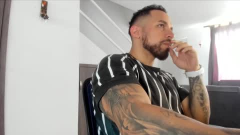 Snapshot of mason_fit chatting on 01-18-26, 05:50 Mason Andre online show from 01-18-26, 05:50