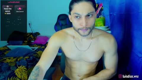 Snapshot of massatgeserotics chatting on 05-27-26, 11:13 I Am Odin online show from 05-27-26, 11:13