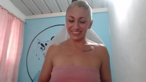 massiel ferreti online show from 02-03-26, 10:48