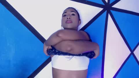 Snapshot of massielhot chatting on 10-03-25, 06:49 massielhot online show from 10-03-25, 06:49