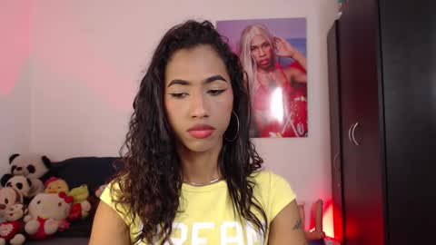 Snapshot of massielhot chatting on 11-30-25, 06:34 massielhot online show from 11-30-25, 06:34