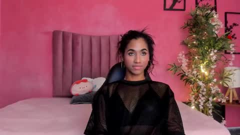 Snapshot of massielhot chatting on 02-07-26, 06:55 massielhot online show from 02-07-26, 06:55