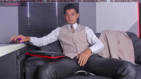 I am Massimo online show from 05-15-26, 12:34