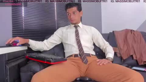 Snapshot of massimo_g chatting on 07-15-26, 01:38 I am Massimo online show from 07-15-26, 01:38