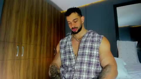 massimo online show from 04-17-26, 11:52