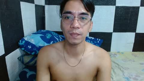 Snapshot of massive_boner02 chatting on 12-03-24, 02:03 massive_boner02 online show from 12-03-24, 02:03