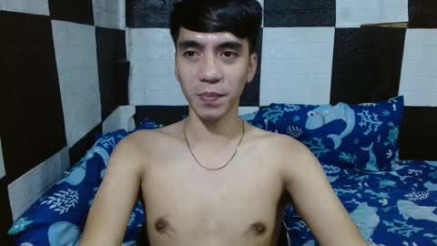 Snapshot of massive_boner02 chatting on 11-10-25, 10:53 massive_boner02 online show from 11-10-25, 10:53