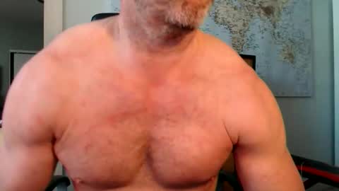 Snapshot of master8daddy69 chatting on 05-20-26, 08:26 master8daddy69 online show from 05-20-26, 08:26