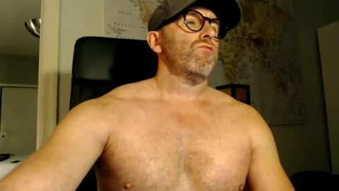 Snapshot of master8daddy69 chatting on 06-30-26, 02:45 master8daddy69 online show from 06-30-26, 02:45