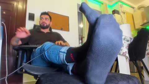 Matthew online show from 11-25-25, 10:21