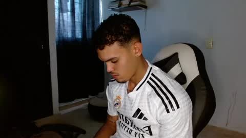 master_black777 online show from 04-07-26, 05:35