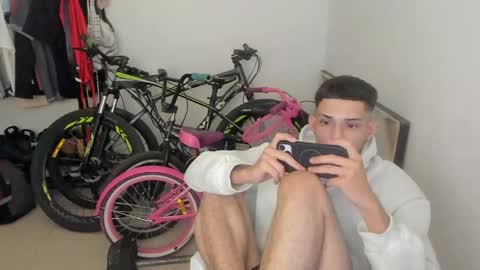 Snapshot of master_boy28 chatting on 04-18-26, 07:58 master_boy28 online show from 04-18-26, 07:58
