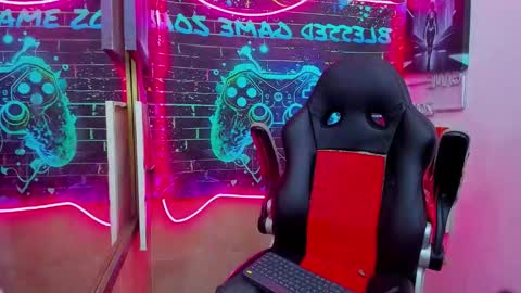 master_boy_1 online show from 03-16-26, 08:57