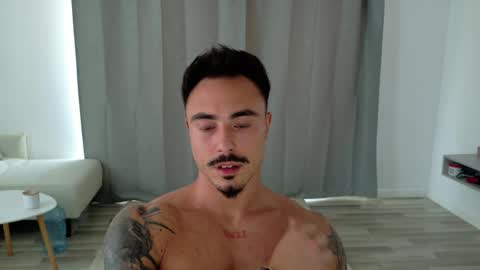 Snapshot of master_lukass chatting on 05-26-26, 04:25 master_lukass online show from 05-26-26, 04:25