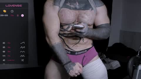 Huge Alex online show from 01-11-25, 03:31