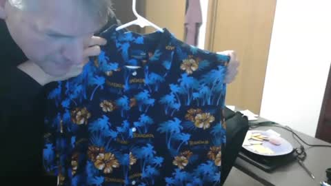 Snapshot of master_thorn chatting on 01-13-25, 12:41 Master Thorn online show from 01-13-25, 12:41