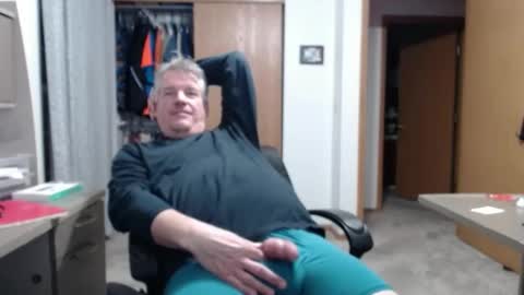 Snapshot of master_thorn chatting on 02-04-25, 03:11 Master Thorn online show from 02-04-25, 03:11