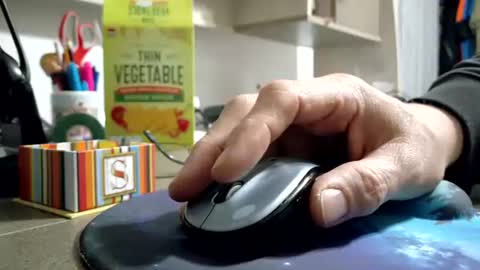 Snapshot of master_thorn chatting on 02-13-25, 02:56 Master Thorn online show from 02-13-25, 02:56