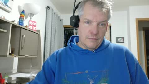 Snapshot of master_thorn chatting on 02-17-25, 09:24 Master Thorn online show from 02-17-25, 09:24