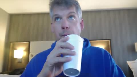 Snapshot of master_thorn chatting on 02-25-25, 10:29 Master Thorn online show from 02-25-25, 10:29