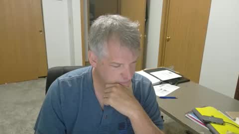 Snapshot of master_thorn chatting on 09-24-25, 02:59 Master Thorn online show from 09-24-25, 02:59