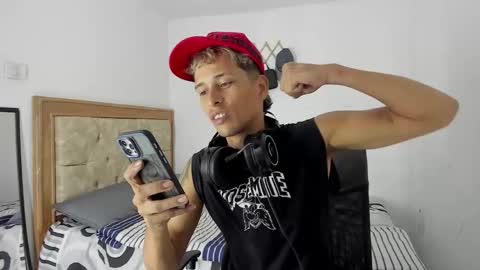 Alpha junior online show from 10-11-25, 03:54