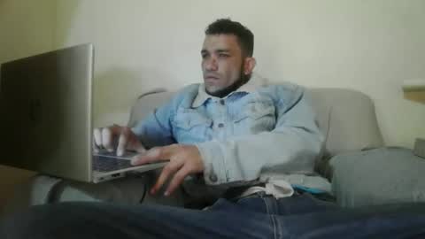 Snapshot of masterkiing chatting on 02-13-26, 12:01 masterkiing online show from 02-13-26, 12:01