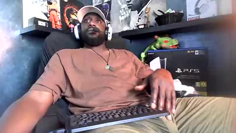 Snapshot of mastermarvel22 chatting on 02-22-26, 03:43 BlackMarvel online show from 02-22-26, 03:43