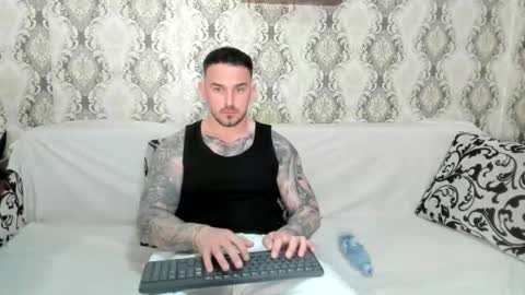 Jon online show from 04-09-26, 09:09