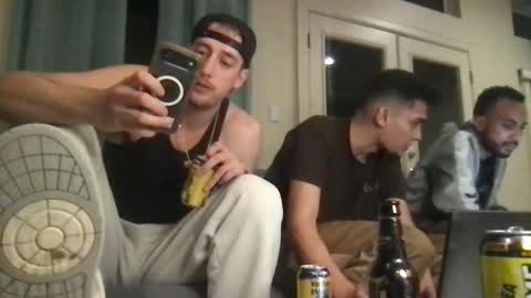 masterrobert134 online show from 12-15-25, 06:06