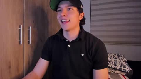 mastrangelo_x online show from 10-23-25, 03:06