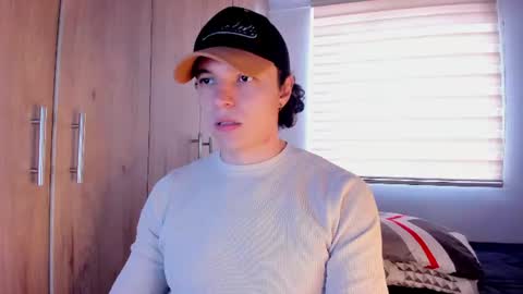 mastrangelo_x online show from 08-04-26, 08:33
