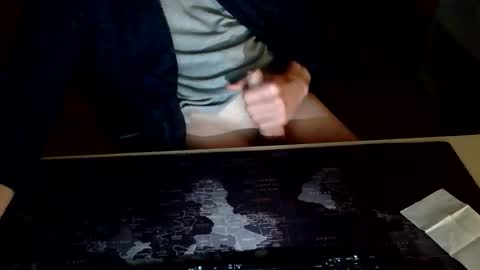 Snapshot of masturbatemindbreaker chatting on 05-12-26, 09:12 MasturbateMindbreaker online show from 05-12-26, 09:12