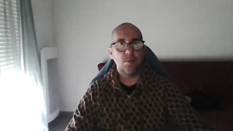 mat11efou online show from 11-11-25, 10:48