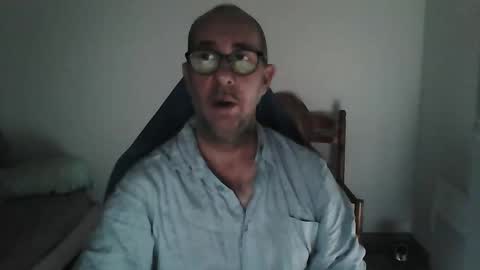 mat11efou online show from 12-22-25, 02:47