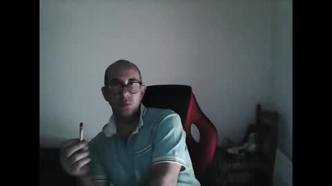 Snapshot of mat11efou chatting on 04-19-26, 03:22 mat11efou online show from 04-19-26, 03:22